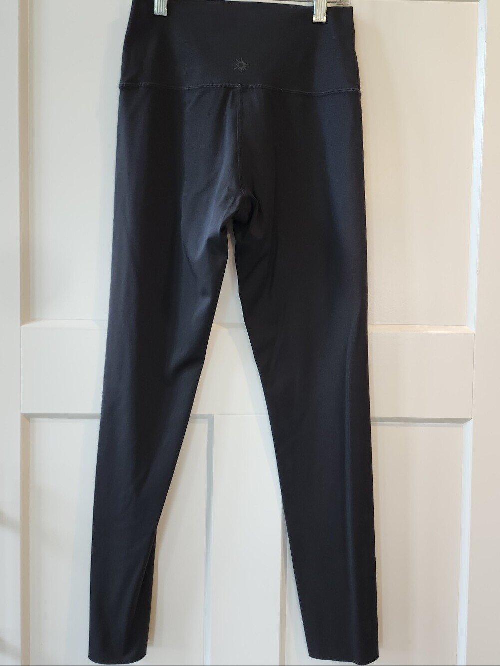 aerie Black High-Waist Leggings - Picture 3 of 4